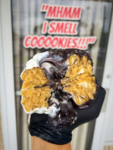 Load image into Gallery viewer, Black & White Glam Cookie