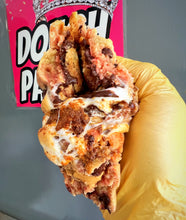 Load image into Gallery viewer, McWizzard Glam Cookieđź‘»