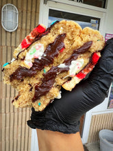 Load image into Gallery viewer, Frosty’s Fudge Glam Cookie