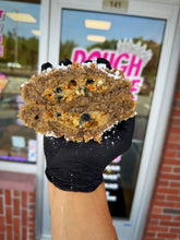 Load image into Gallery viewer, Simply Blueberry Crumb Cake Glam Cookie