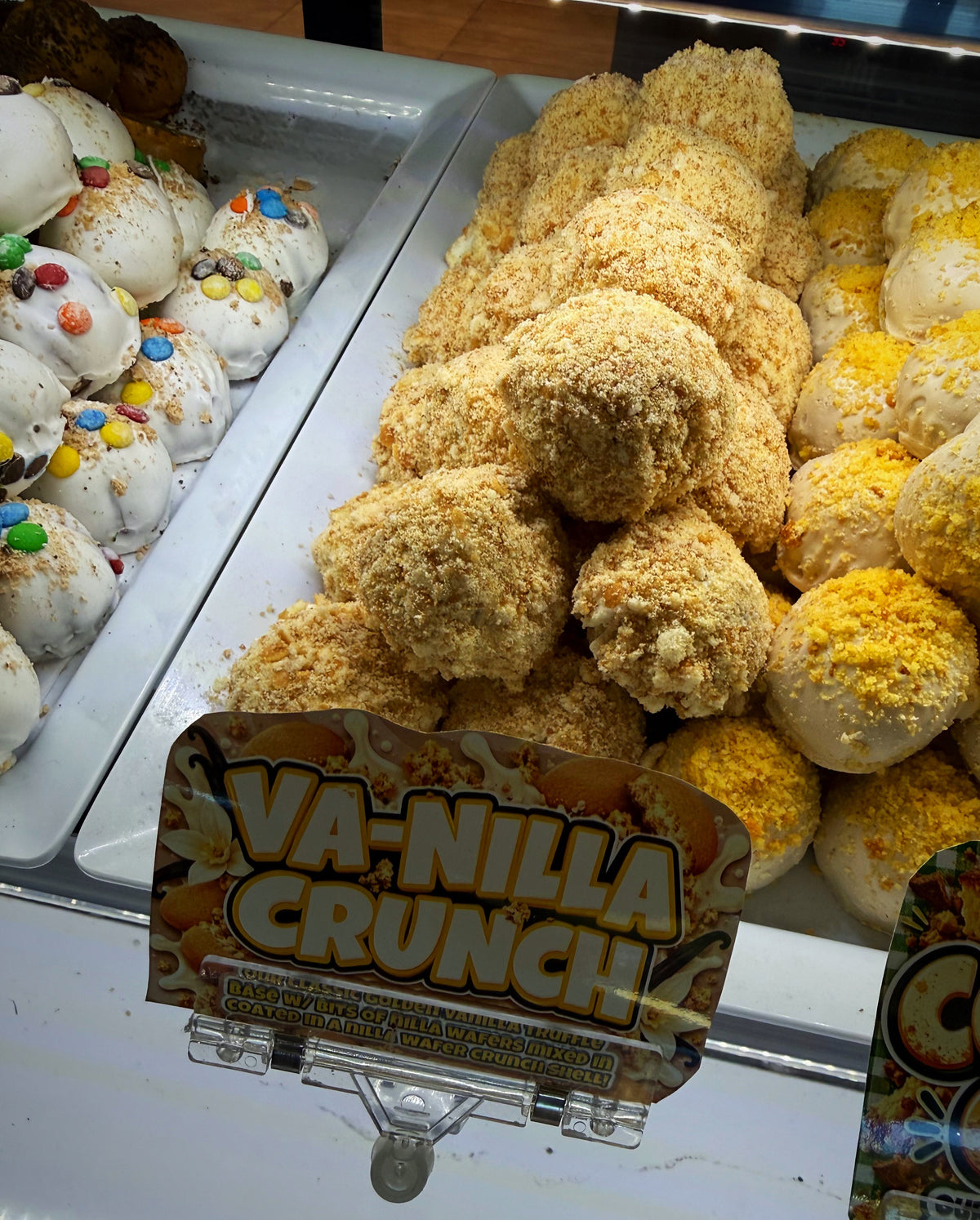 Va-Nilla Crunch Truffle*