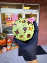 Load image into Gallery viewer, Pistachio Chip Xtreme Glam Cookie