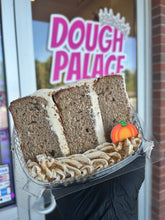 Load image into Gallery viewer, Cake Slices