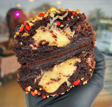 Load image into Gallery viewer, Peppermint Cocoa Glam Cookie