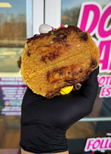 Load image into Gallery viewer, De Leche Cadbury Glam Cookie