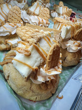 Load image into Gallery viewer, Case Cookies