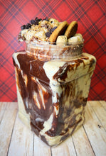 Load image into Gallery viewer, Chippy Pro-Dough 38oz