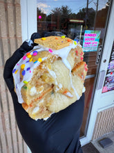 Load image into Gallery viewer, Vienna Funfetti Glam Cookie