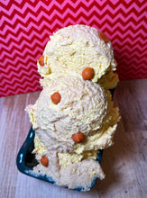 Load image into Gallery viewer, Maple Swirl Pro-Dough