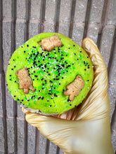 Load image into Gallery viewer, Spook-A-Roo Glam Cookie👻