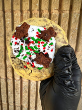 Load image into Gallery viewer, Oreo-Roo Glam Cookie