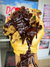 Load image into Gallery viewer, Keeby Glam Cookie