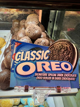 Load image into Gallery viewer, Classic Oreo Truffle