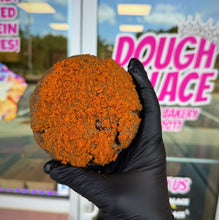 Load image into Gallery viewer, M&M Biscoff Crunch Glam Cookie