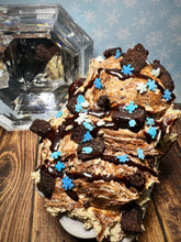 Load image into Gallery viewer, Frosty’s Fudge Pro-Dough