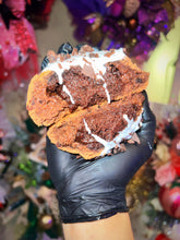 Load image into Gallery viewer, Love Handles Glam Cookie