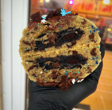 Load image into Gallery viewer, Fudge Snow Blizzard Glam Cookie