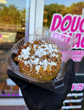 Load image into Gallery viewer, Pistachio Crumb Cake