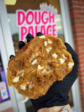 Load image into Gallery viewer, French Vanilla Delight Glam Cookie