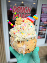 Load image into Gallery viewer, Fiesta Roo Xtreme Glam Cookie