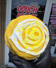 Load image into Gallery viewer, Cornbread Swirl Glam Cookie