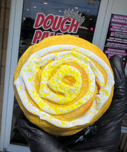 Load image into Gallery viewer, Cornbread Swirl Glam Cookie