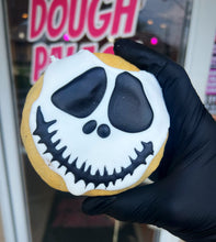 Load image into Gallery viewer, Smile For Jack Glam Cookie🎅🏼🌴