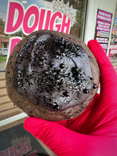 Load image into Gallery viewer, Lump Of Coal Glam Cookie🎅🏼🌴