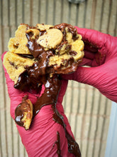 Load image into Gallery viewer, Chippy Glam Cookie