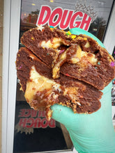 Load image into Gallery viewer, Tarta De Chocolate Glam Cookie