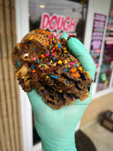 Load image into Gallery viewer, Brookie Puebla Glam Cookie