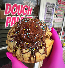 Load image into Gallery viewer, Cup Cup Glam Cookie🐰