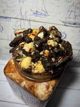 Load image into Gallery viewer, Oreo Half Bakeddd Pro-Dough 38oz