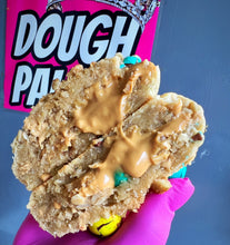 Load image into Gallery viewer, The Nest Glam Cookie🐰