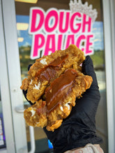 Load image into Gallery viewer, Maple Pecan Crumb Cake Glam Cookie
