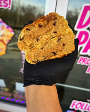 Load image into Gallery viewer, Butterfinger Blast Glam Cookie
