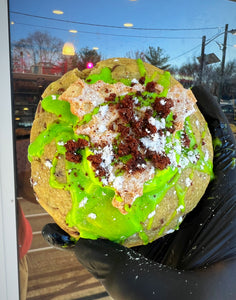 Grinch’s Cannoli Brownie Glam Cookie