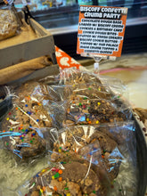 Load image into Gallery viewer, Biscoff Confetti Crumb Glam Cookie
