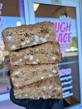 Load image into Gallery viewer, Pumpkin Biscoff Blondie Bar
