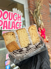 Load image into Gallery viewer, Cake Slices
