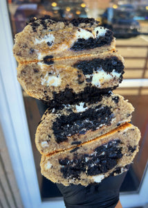 Oreo Truffle Cheesecake Glam Cookie