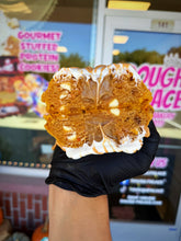 Load image into Gallery viewer, Pumpkin Latte Glam Cookie
