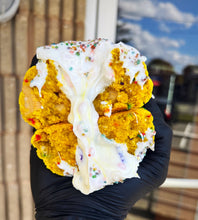 Load image into Gallery viewer, GF Cake Batter Funfetti Glam Cookie
