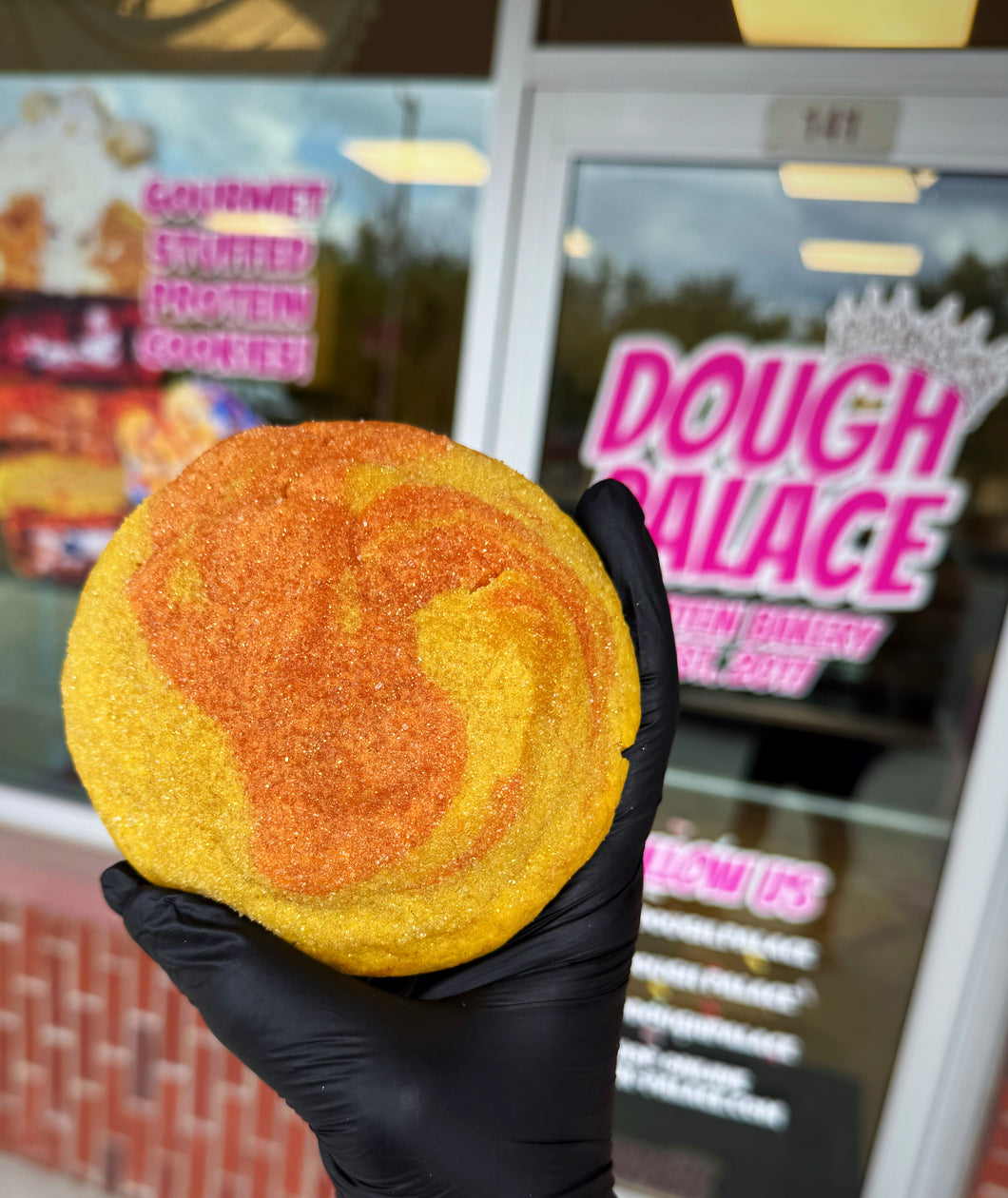 Pumpkin Cornbread Swirl Glam Cookie