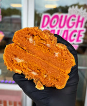 Load image into Gallery viewer, Pumpkin &amp; Creme Glam Cookie
