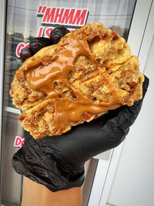Cinna Graham Biscoff Crunch Glam Cookie