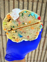 Load image into Gallery viewer, Muddy Buddy Funfetti Glam Cookie
