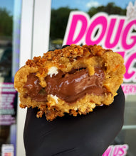 Load image into Gallery viewer, Nutella Majesty Glam Cookie
