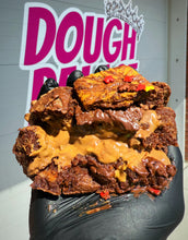 Load image into Gallery viewer, Cocoa Speculoos Glam Cookie
