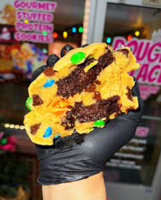 Load image into Gallery viewer, Simply Crack Glam Cookie
